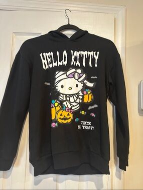 Forever 21 Black Halloween Graphic Pullover